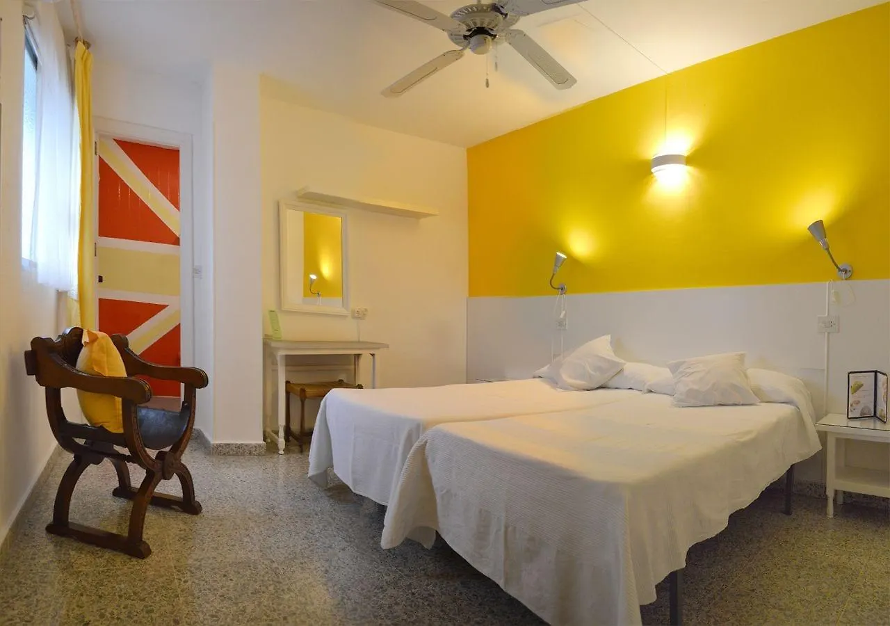 Hostal Altamar Almuñécar